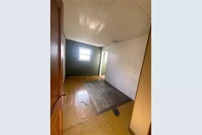 323 Hancock St, Pittsburgh, PA 15219 - Photo 16