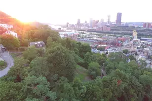 10 Ingress Way, Pittsburgh, PA 15203 - Photo 2