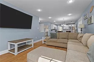 5027 Thoms Run Rd, Oakdale, PA 15071 - Photo 6