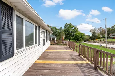 255 Broadlawn Dr, Elizabeth Twp/Boro, PA 15037 - Photo 4