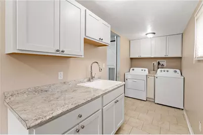 255 Broadlawn Dr, Elizabeth Twp/Boro, PA 15037 - Photo 22