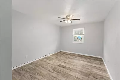 255 Broadlawn Dr, Elizabeth Twp/Boro, PA 15037 - Photo 18