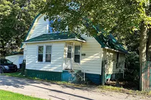 38 Franklin St, Greenville Boro, PA 16125 - Photo 1