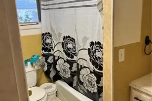 38 Franklin St, Greenville Boro, PA 16125 - Photo 8