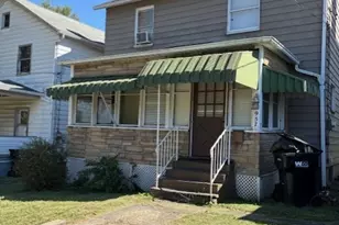 957 Main St, Aliquippa, PA 15001 - Photo 1