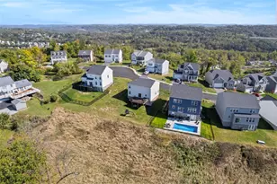 906 Bideford Dr, South Park, PA 15129 - Photo 48