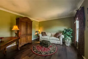 138 Valley View Dr, Rostraver, PA 15012 - Photo 8