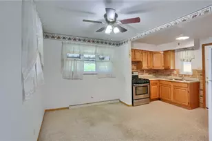 120 High St, Robinson Twp, PA 15057 - Photo 6