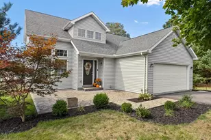 3369 Brodhead Rd, Center Township, PA 15001 - Photo 1