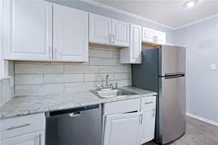 7654 Highland Ave, Pittsburgh, PA 15218 - Photo 8