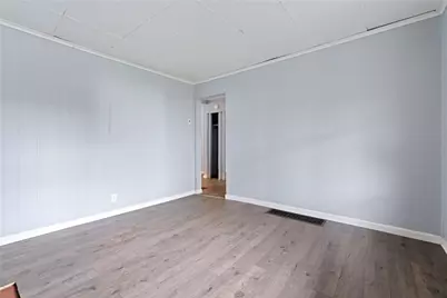 7654 Highland Ave, Pittsburgh, PA 15218 - Photo 12