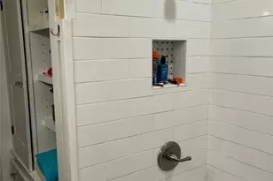 99 S Myers, Sharon, PA 16146 - Photo 18