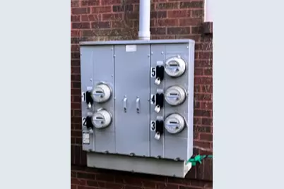 99 S Myers, Sharon, PA 16146 - Photo 16