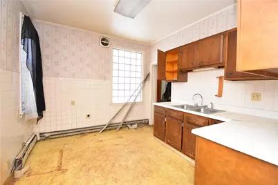 114 S McKean Street, Kittanning, PA 16201 - Photo 16