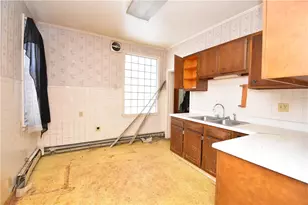 114 S McKean St, Kittanning, PA 16201 - Photo 16