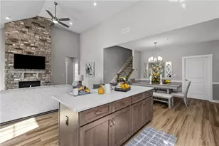 105 Independence Dr, Jefferson Township, PA 16023 - Photo 16