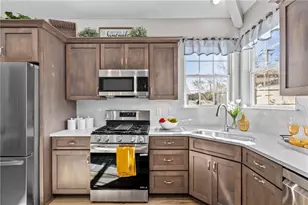 105 Independence Dr, Jefferson Township, PA 16023 - Photo 18