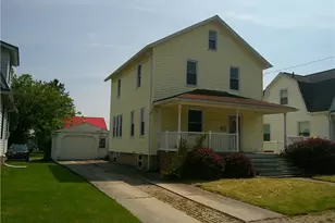 152 E Garrett St, Somerset Township, PA 15501 - Photo 2