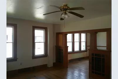 152 E Garrett St, Somerset Township, PA 15501 - Photo 6