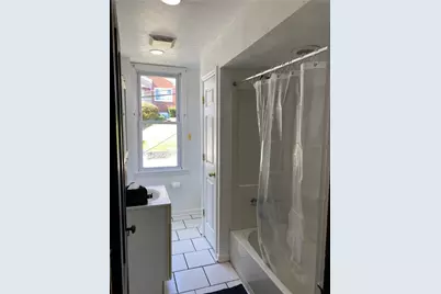 1708 Leister St, Pittsburgh, PA 15212 - Photo 8