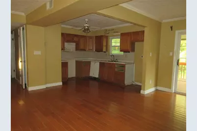 120 Colonial Dr, Franklin Township, PA 15370 - Photo 4