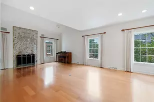 315 Kingsberry Cir, Pittsburgh, PA 15234 - Photo 6