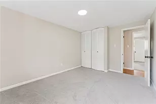 210 Parkedge Rd, Green Tree, PA 15220 - Photo 26