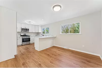 210 Parkedge Rd, Green Tree, PA 15220 - Photo 8