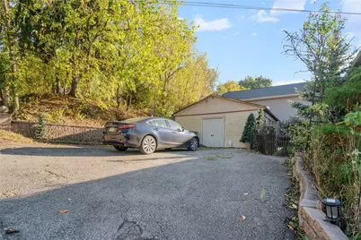 3269 Library Rd, Pittsburgh, PA 15234 - Photo 32