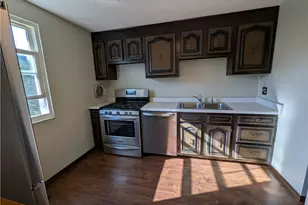 3226 Camberly Dr, Hampton, PA 15044 - Photo 10