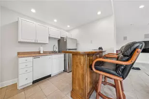 35 Blueberry Ln, Cecil, PA 15321 - Photo 36