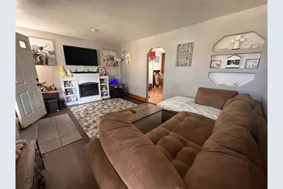 1017 Pennsylvania Ave, Clairton, PA 15025 - Photo 2