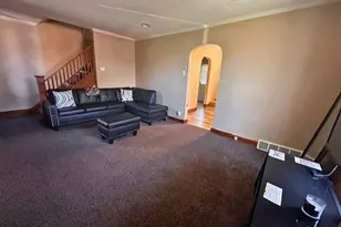 1019 Pennsylvania Ave, Clairton, PA 15025 - Photo 2