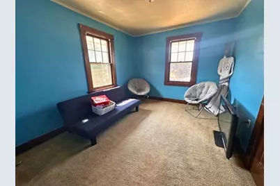 1019 Pennsylvania Ave, Clairton, PA 15025 - Photo 14