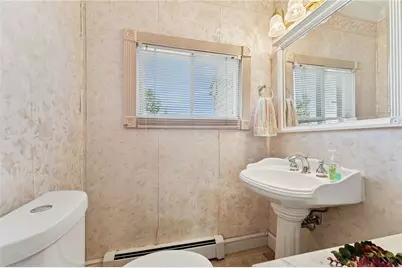 28 Gregory St, Pittsburgh, PA 15203 - Photo 16