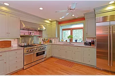 407 Rhodora Lane, Pittsburgh, PA 15238 - Photo 16