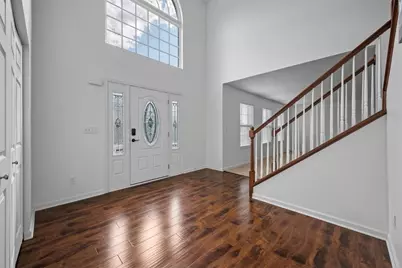 8057 Maureen Drive, Cranberry Township, PA 16066 - Photo 2