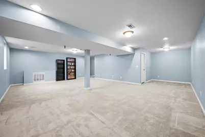 8057 Maureen Drive, Cranberry Township, PA 16066 - Photo 36