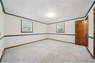9261 Douglas Fir Dr, Pittsburgh, PA 15239 - Photo 22