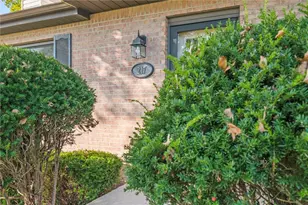 217 Sycamore Ridge Dr, Springdale Township, PA 15144 - Photo 4