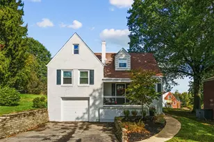 8 Court Pl, Kennedy Township, PA 15136 - Photo 1