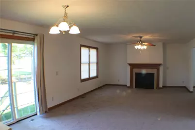 32 Intermediate Unit Dr, California, PA 15423 - Photo 12