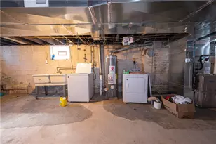 2302 Bensonia Ave, Beechview, PA 15216 - Photo 20