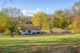 2903 Italy Rd, Export, PA 15632 - Photo 26