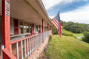 322 Wilson, Kirby - Mount Morris, PA 15349 - Photo 4