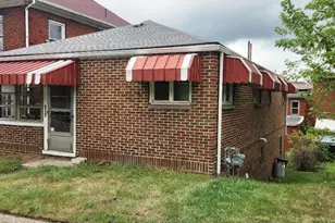 1204 Center Ave, Ellwood City, PA 16117 - Photo 1