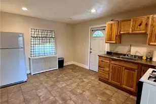 1114 N Jefferson St, Connellsville, PA 15425 - Photo 14