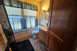 1127 Highland St, Tarentum, PA 15084 - Photo 10