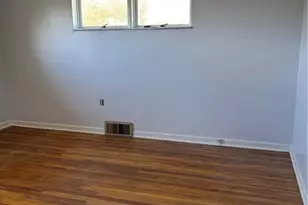 918 Stock St, Pittsburgh, PA 15207 - Photo 12