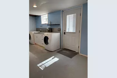 918 Stock St, Pittsburgh, PA 15207 - Photo 16